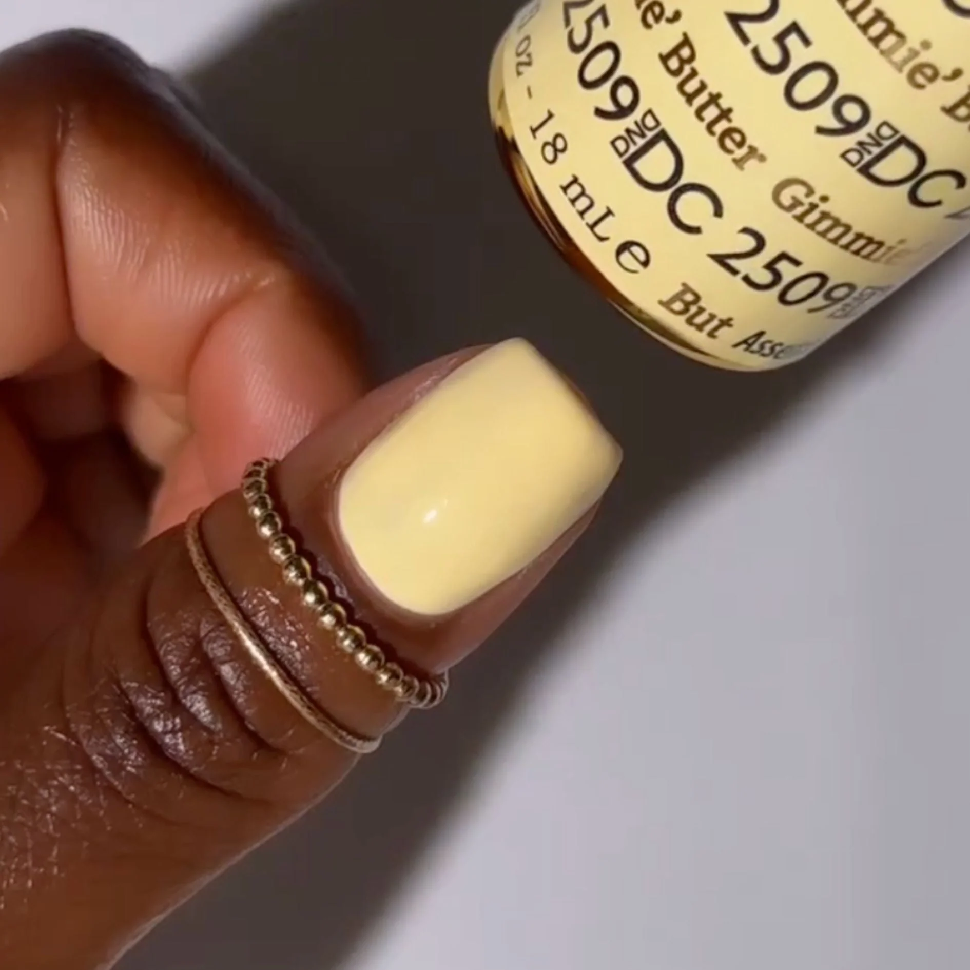 Duo Gel - DC2509 Gimmie Butter - Image 3