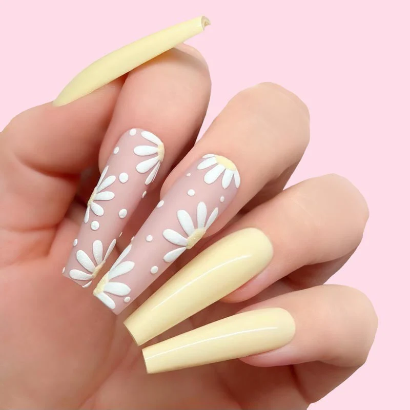 Gel Polish - G646 Peaches and Cream - Image 4