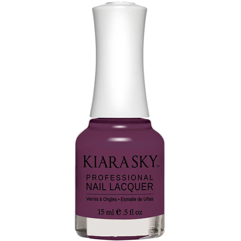 Nail Lacquer - N445 Grape Your Attention - Image 2
